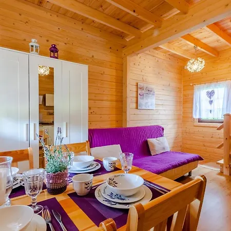 Lodge Z Klimatem *