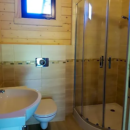 Orman Evi Z Klimatem *